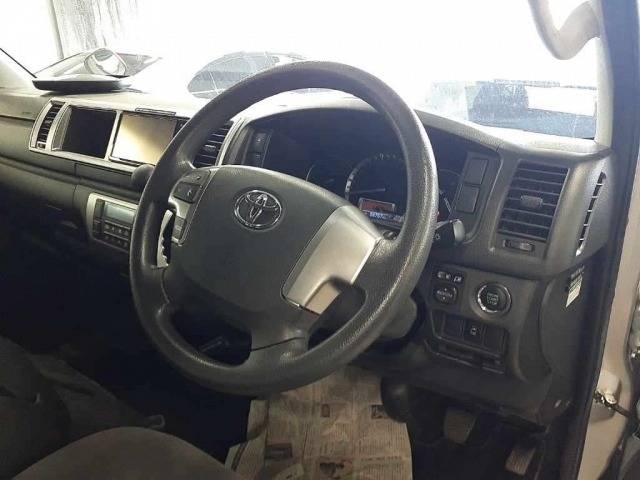 2016 Toyota Hiace